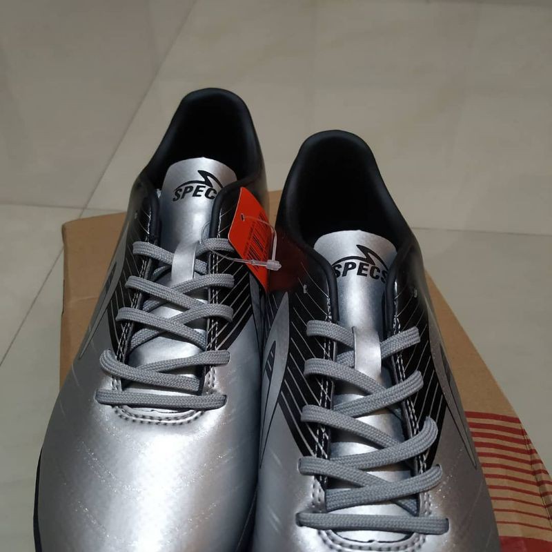 Sepatu Futsal SPECS RYUSEI IN Silver Black Original