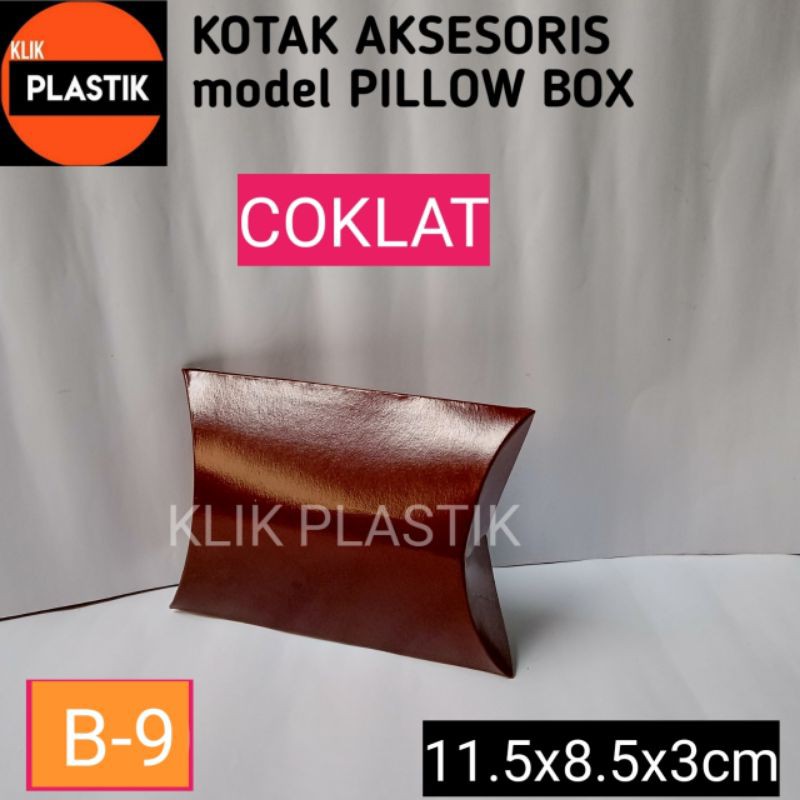 

Isi 36 KOTAK AKSESORIS B9 COKLAT TEMPAT SOUVENIR PILLOW BOX KARDUS KADO
