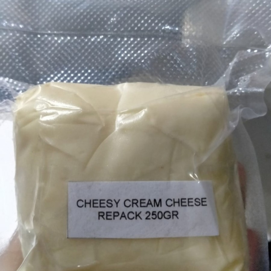 

Cream Cheese Cheesy Repack 250gr Krim Keju