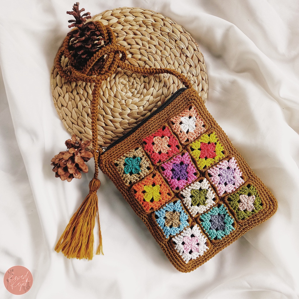 Treu Granny Square Bag | Tas Rajut Granny Square Selempang