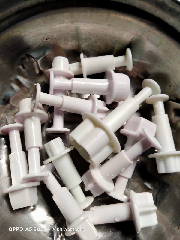 3 / 4pcs Cetakan Plunger Adonan Kue Bentuk Kotak / Hati / Bintang / Oval / Bintang