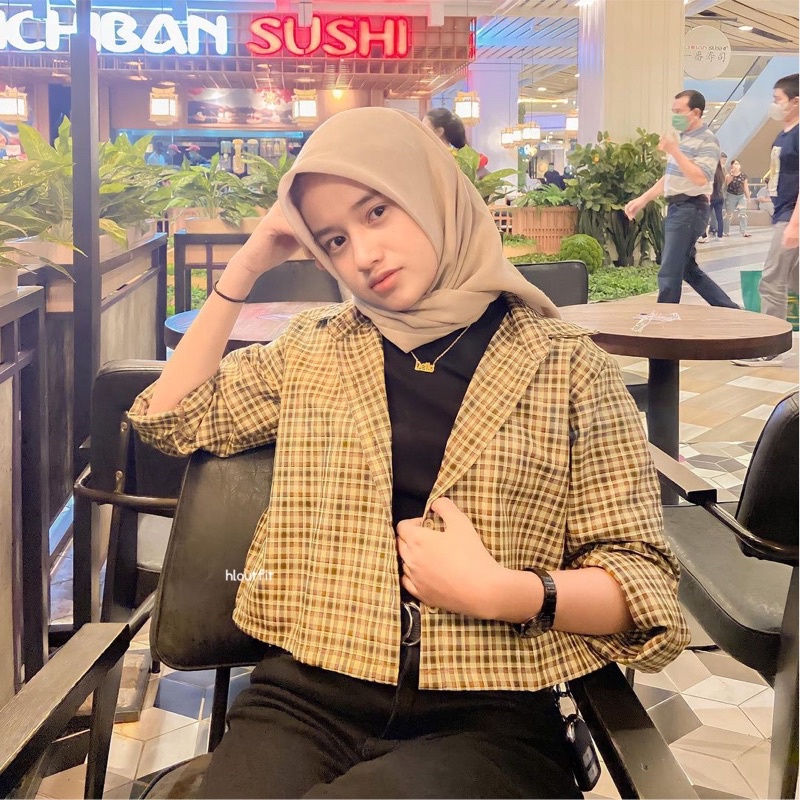 HL TARTAN OUTER CROP (REALPICT)