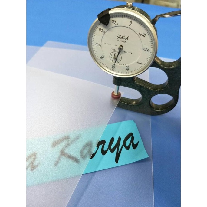 

423- Plastik Mika Jilid A4 Tebal 0.50 Pp Doff Isi 10 Lembar