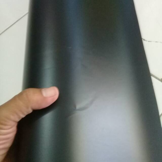 Skotlet profix hitam dof