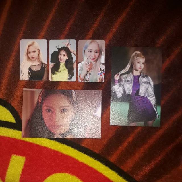 WTS Everglow reminiscence photocard MMT postcard poster EU SIHYEON MIA YIREN AISHA