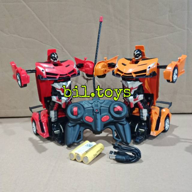 REMOTE CONTROL RC CAR MOBIL JADI ROBOT MAINAN ANAK RC ROBOT AUTOBOT RC TRANSFORMER
