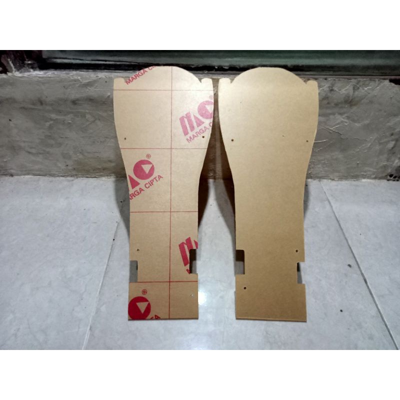 akrilik Tiger mika kolong