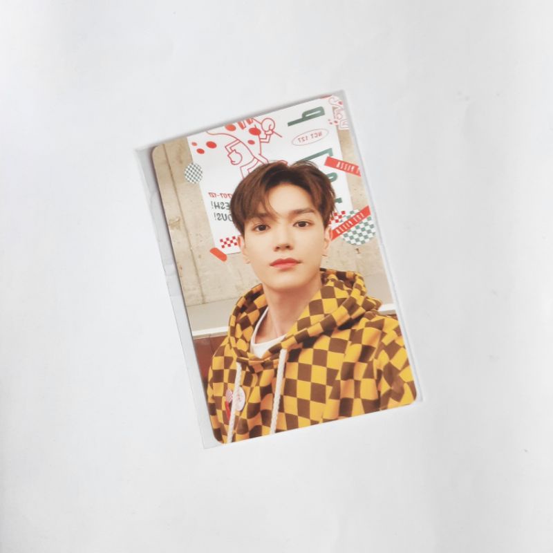 NCT TAEYONG Pizza Season Greetings 2022 official photocard