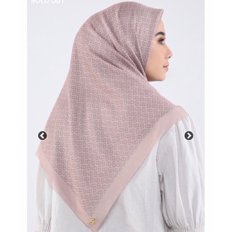 BARU Buttonscarves Tapis Square - Tea Rose