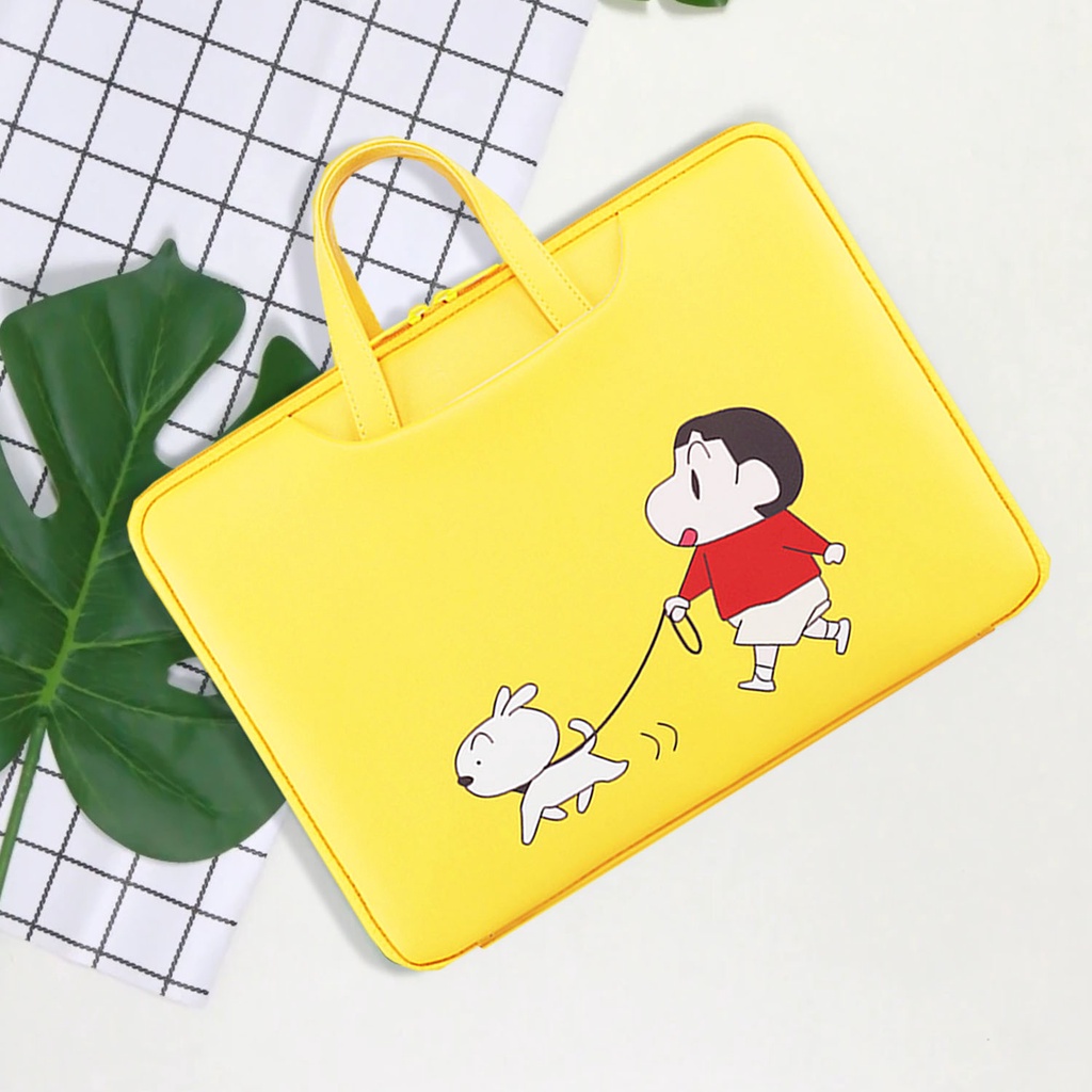 Sleeve Pouch Sarung Tas Bag Case Ipad Tab Tablet Macbook Air Pro Laptop Asus Acer Lenovo HP Huawei 11 12 13 14 15 inch Motif Gambar Kartun Cartoon Sinchan Warna Kuning Lucu Cute Murah Korean Model Jinjing Tali Strap