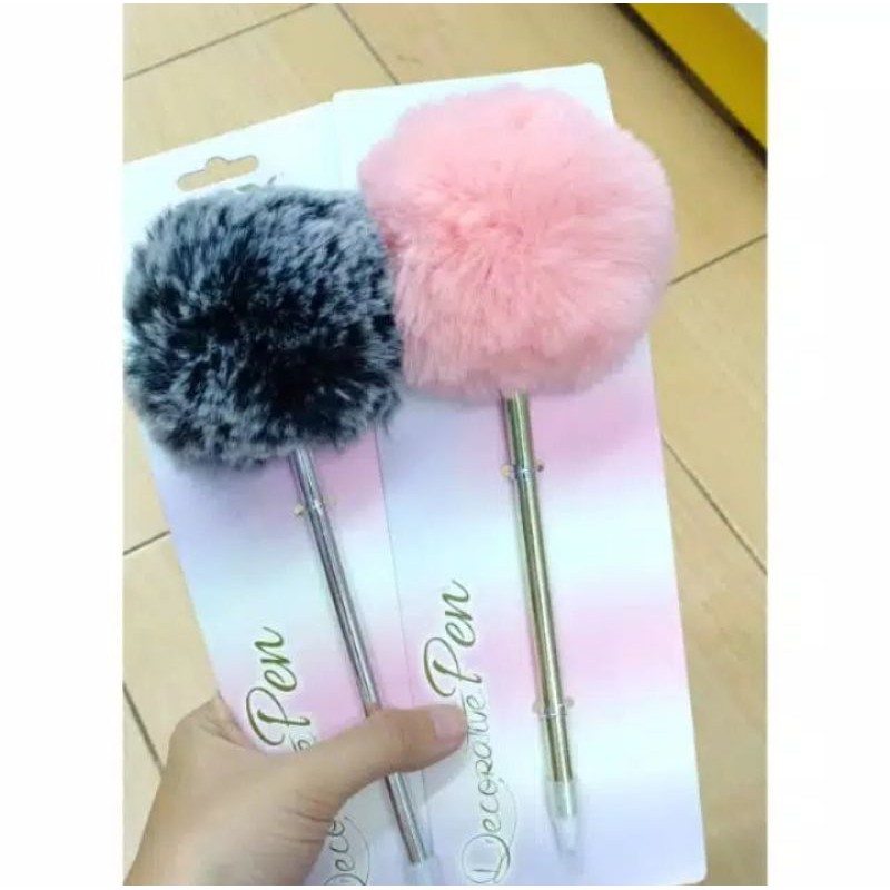 

Pulpen Bulu Pompom◡̈