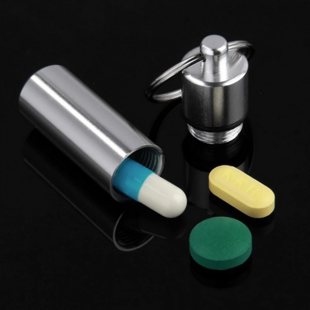 Pill Organizer Outdoor Dengan Gantungan Kunci Kotak Penyimpanan Fashion Aluminium Alloy Tahan Air Mini Seal Pill Box Portable Halus Novelty Metal Multifungsi Botol Pil