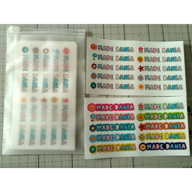 

Stiker print & cut nama bisa custom