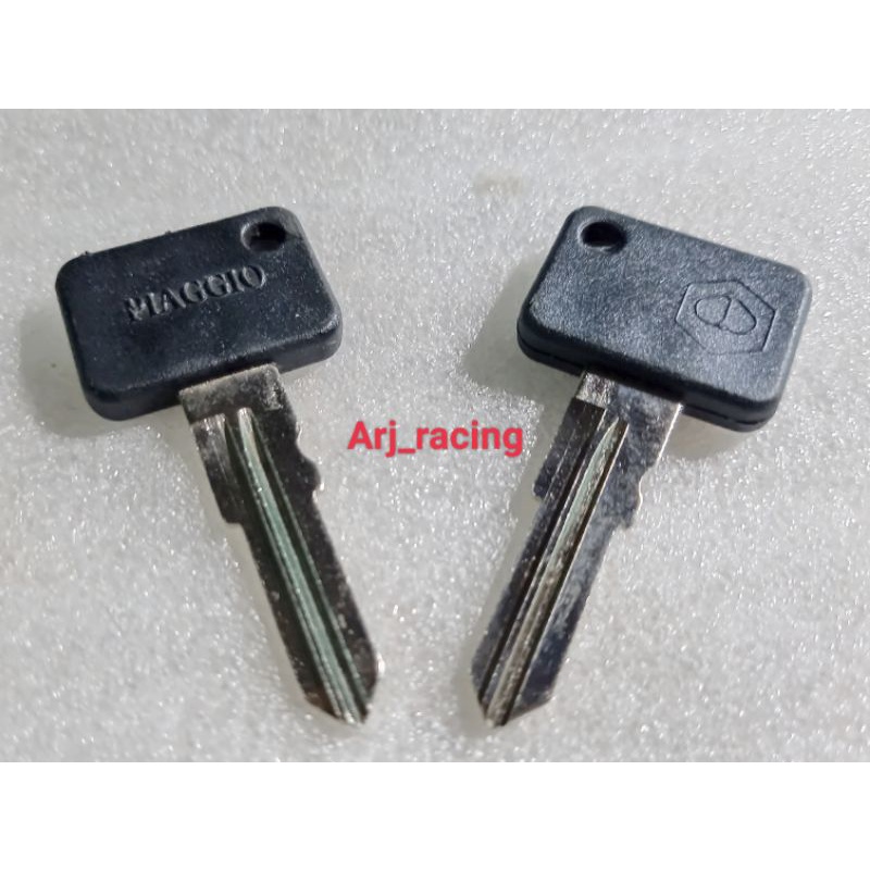 BAHAN DUPLIKAT KUNCI MONTOR VESPA PX ORIGINAL