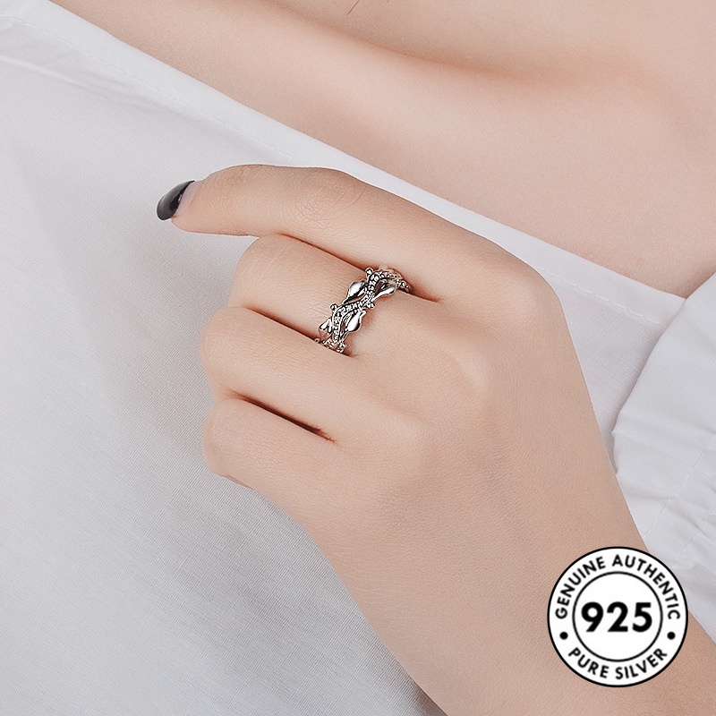 Cincin Sterling Silver 925 Desain Bunga Hias Berlian Imitasi Untuk Wanita