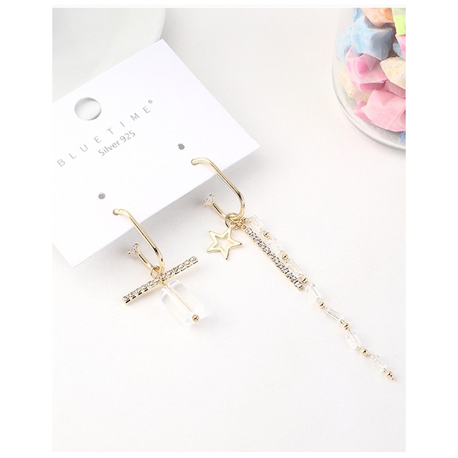 LRC Anting Tusuk Fashion Gold Plated Gold Five-star Asymmetric S925 Silver Needle Earrings Y62993