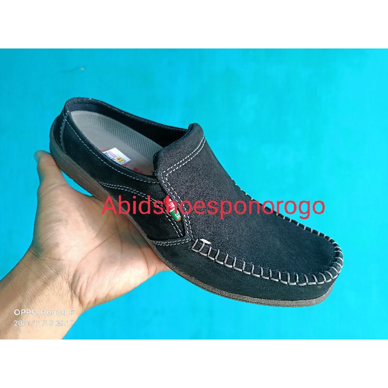 Sandal pria casual santai sepatu sandal slop kulit bludru