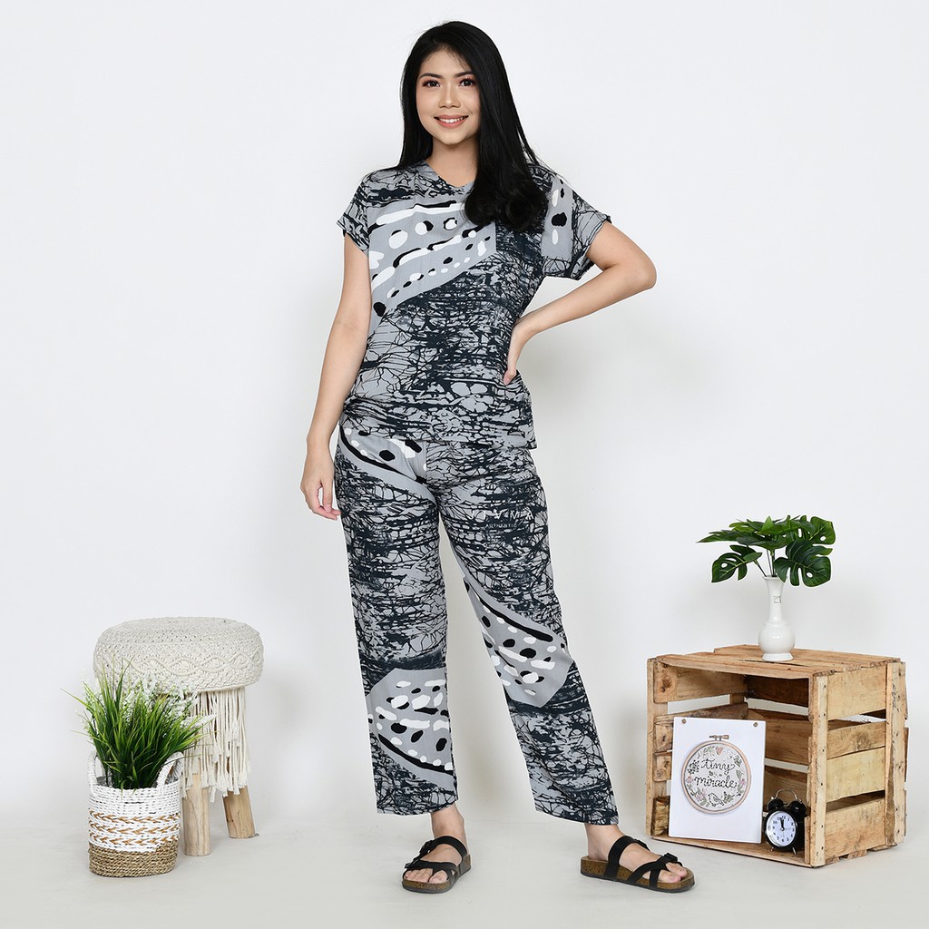 Setelan wanita | Piyama Wanita | One Set Jumbo LD 108 dan 120-setelan-300