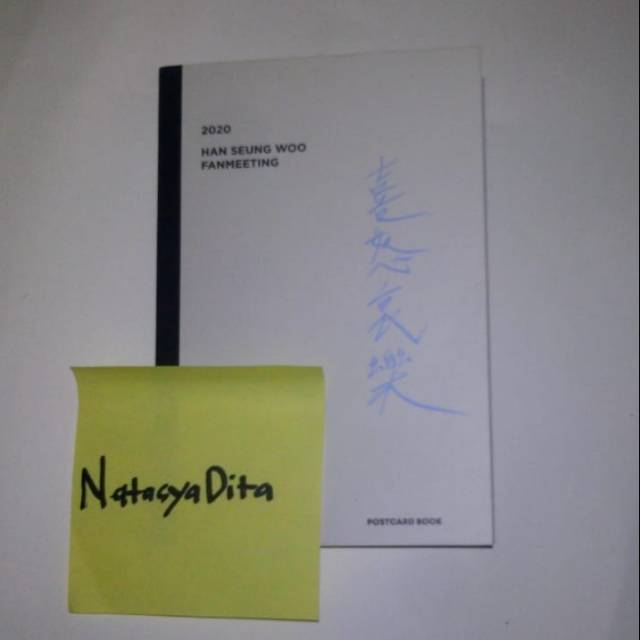 

POSTCARD BOOK MD SEUNGWOO