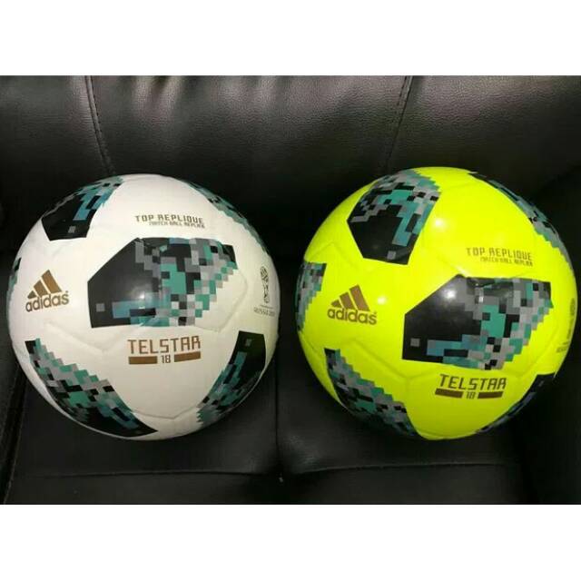 BOLA KAKI SEPAKBOLA ADIDAS