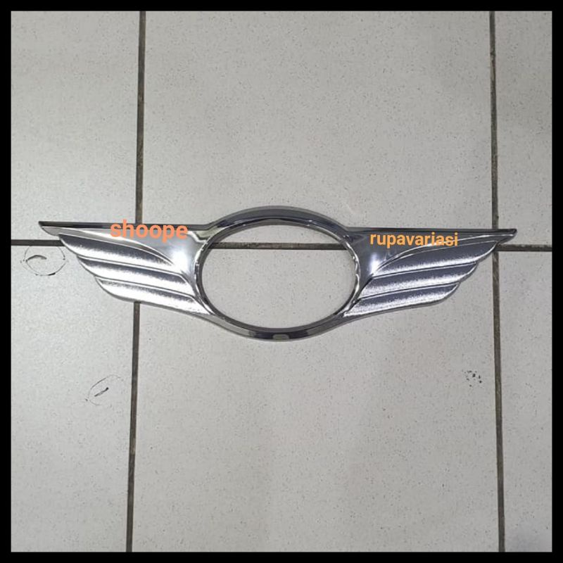 Ring logo lambang grill grille DEPAN Toyota Agya / daihatsu AYLA / wigo model sayap crome plastik