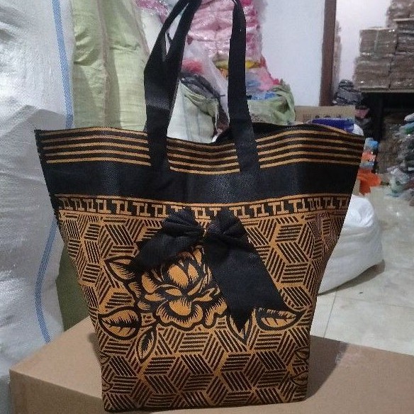 Tas hajatan batik mewah 22 (ESP)