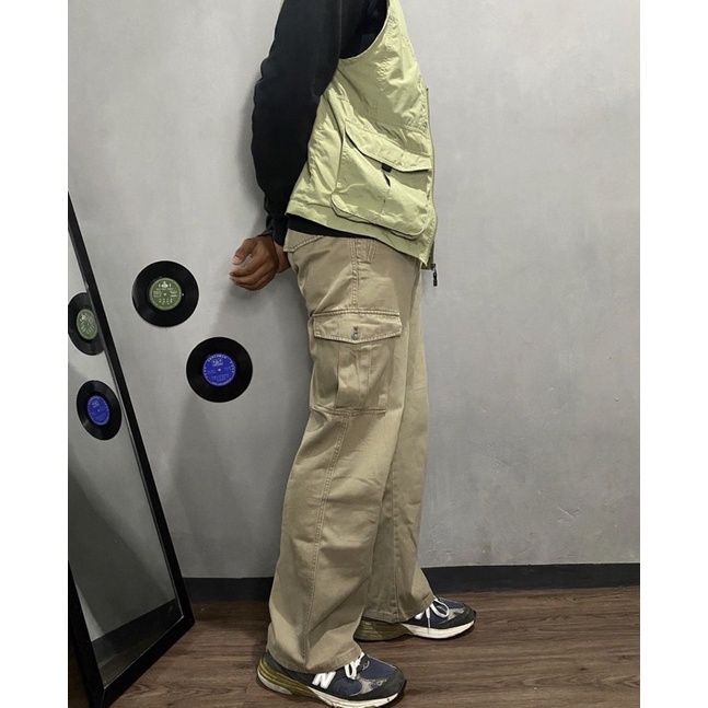 Cargo airwalk