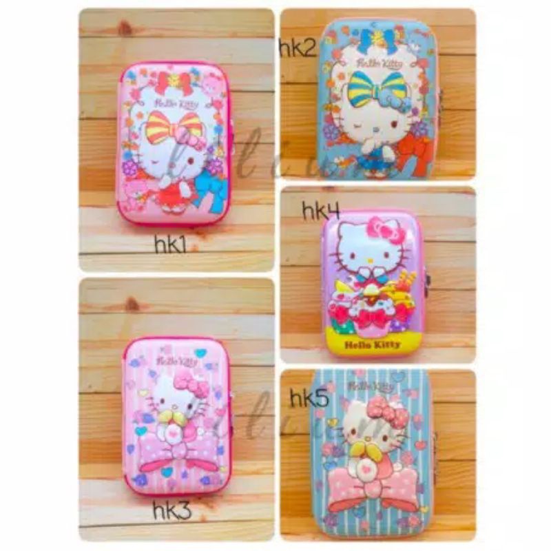 

TEMPAT ALAT TULIS / SMIGGLE HELLO KITTY / MELODY