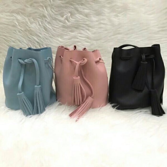 Tas Wanita Kulit Sintetis MIniso / Bucket Bag/ Tas Serut ORIGINAL