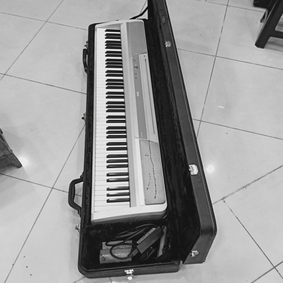 DIGITAL PIANO KORG SP-170S BEKAS