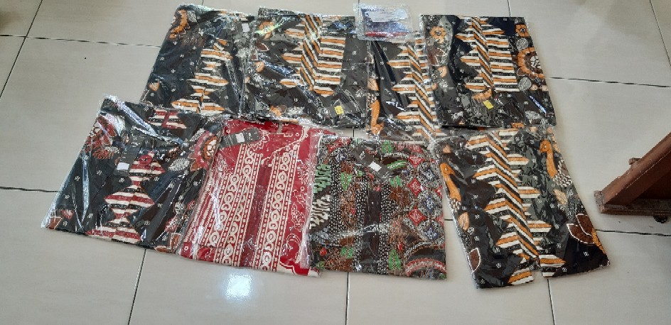 Hety Blouse  - Atasan Batik Wanita  -  242 Ht