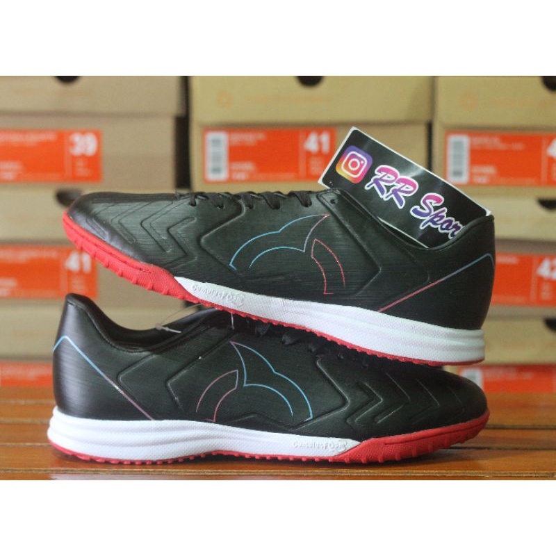 SEPATU ORTUSEIGHT FORTE OROCHI IN