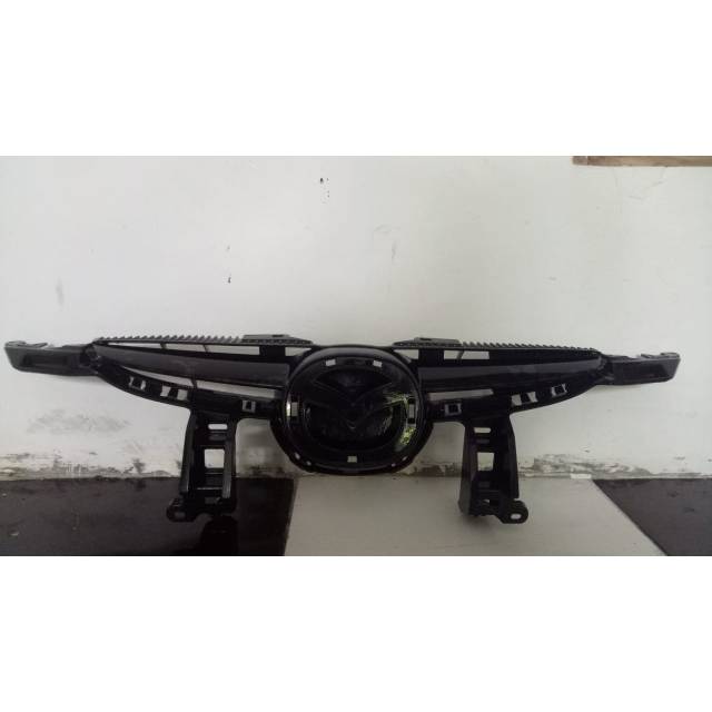 Grill mazda 2 R sporty 2011 2012 2013