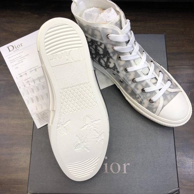 dior kaws sneakers