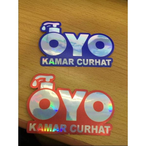 

stiker OYO kamar curhat