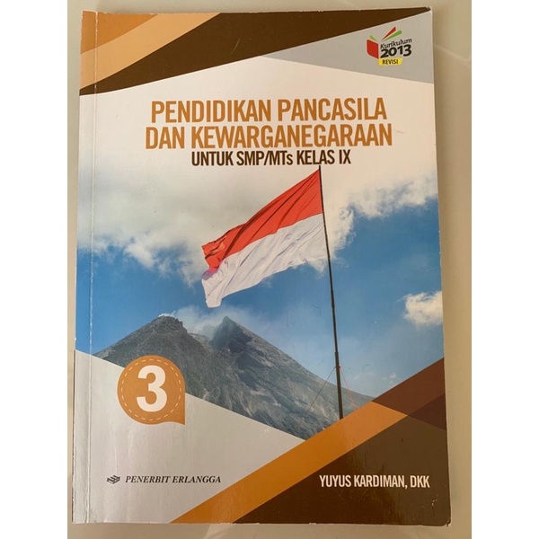 

BUKU PPKn untuk SMP 3 erlangga