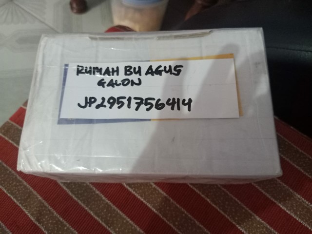 Snowflake Bahan Detergent Cair (dilengkapi Dengan Anti-bacteria)