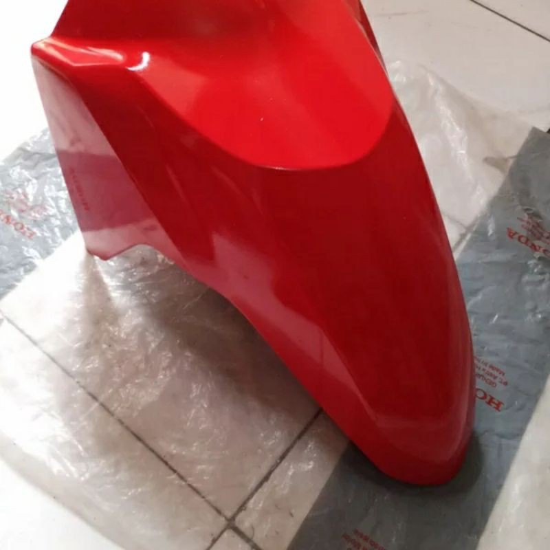 Spakbor slebor selebor depan new vario 125 2018 merah original