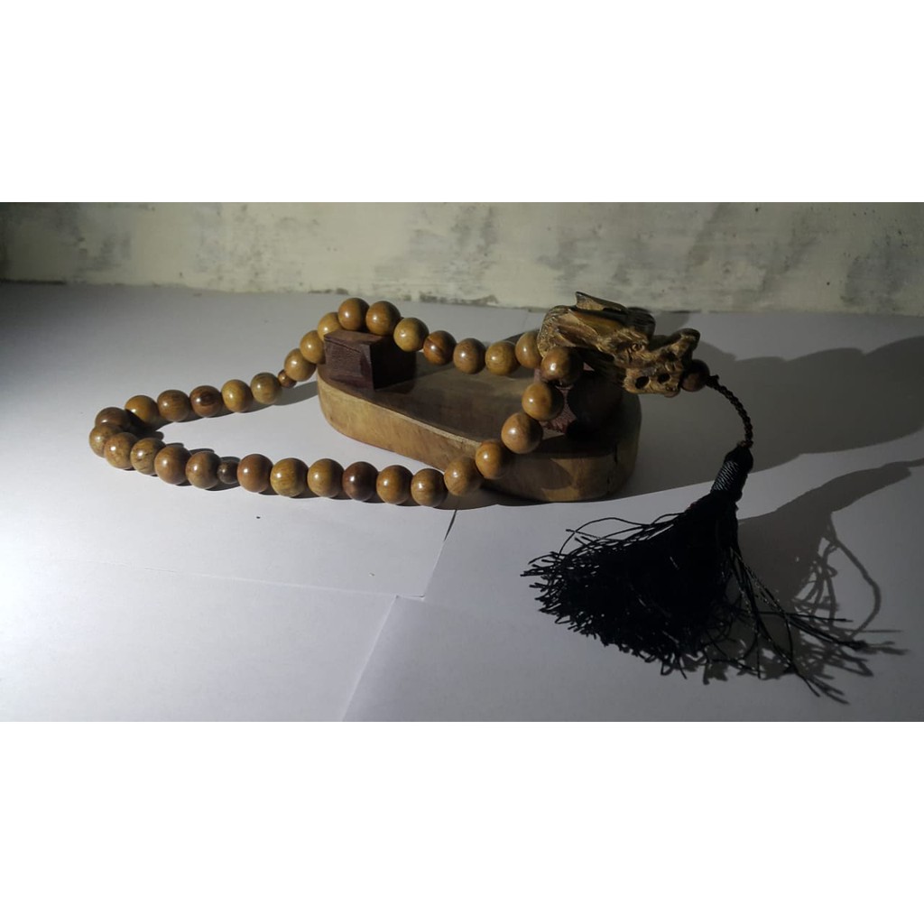 Gelang Tasbih 33 KAYU GAHARU BUAYA 8 mm / gelang 33 kayu gaharu  / tasbih 33 gaharu kepala naga asli