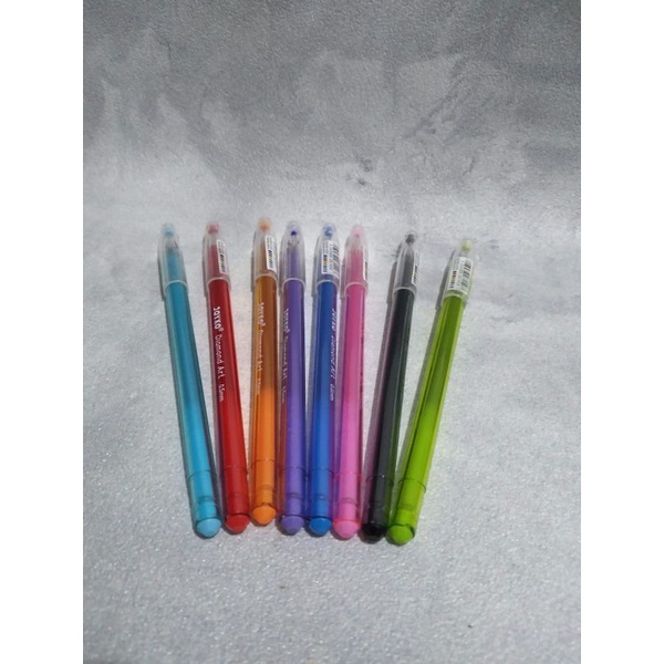 

color gel pen