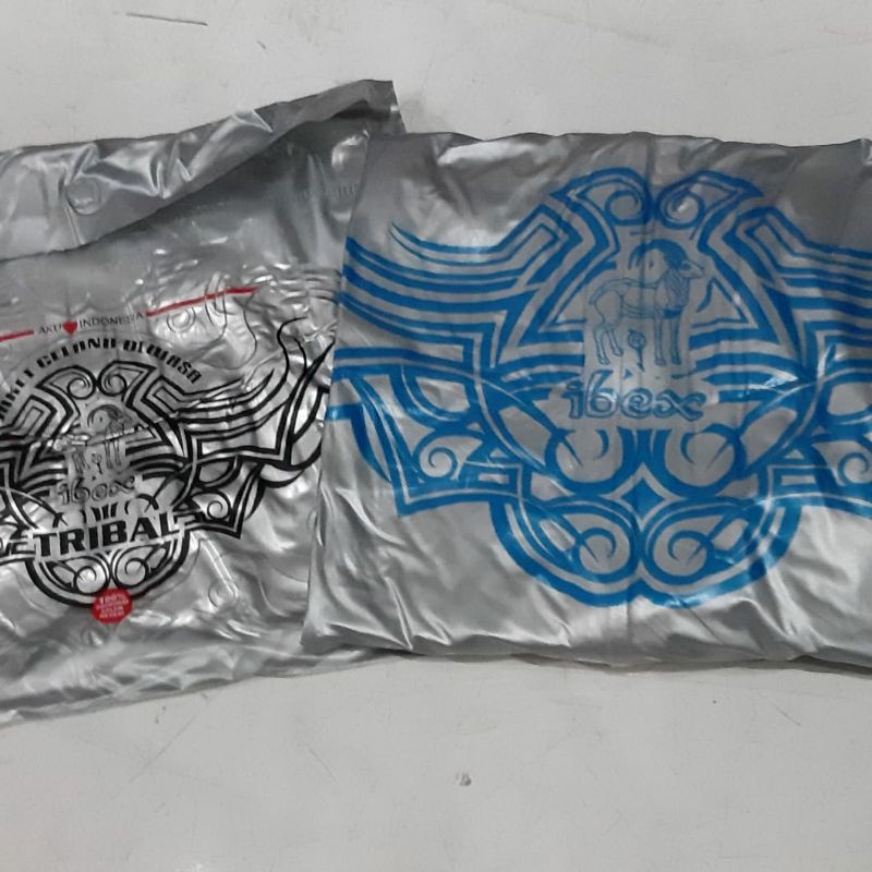 d/r,JAS HUJAN SETELAN TRIBAL , BAHAN TEBAL , PRESSING KUAT , ANTI BOCOR , TIDAK BAU