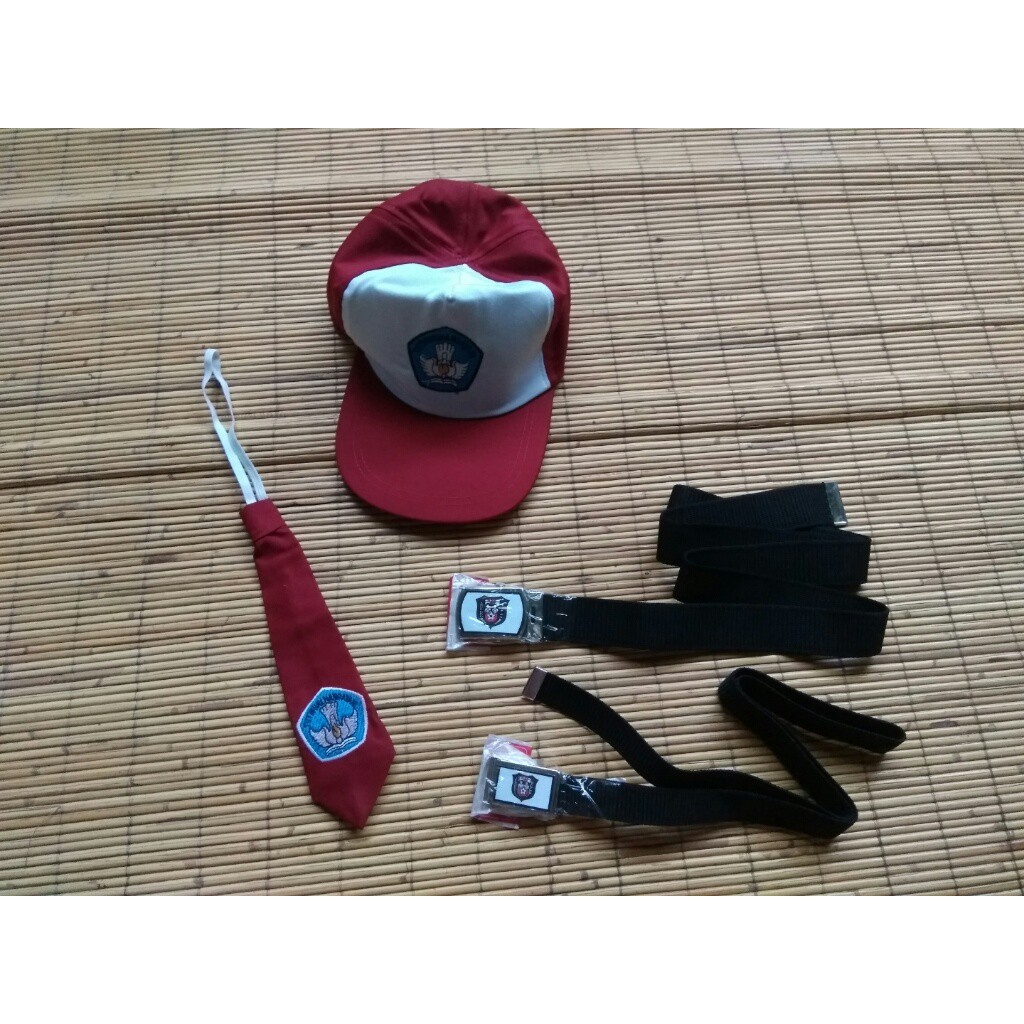 TOPI SEKOLAH SD MERK M260
