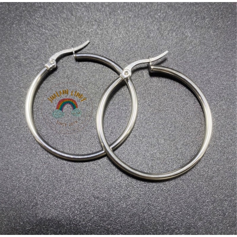anting bulat titanium / anting bulat besar / anting bulat kecil