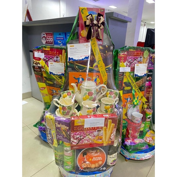 

HAMPERS PARCEL LEBARAN