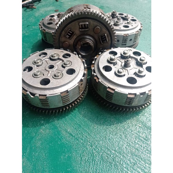 Rumah kopling mangkok kopling per kopling kampas kopling satu set Satria Fu 150 karbu original