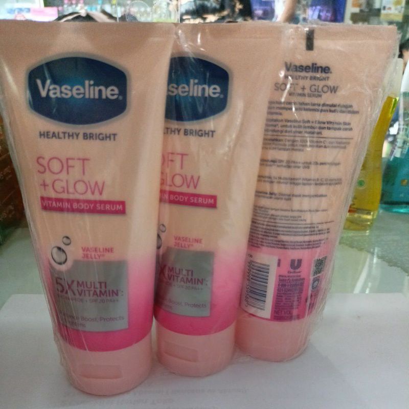 VASELINE SOFT&GLOW180ML
