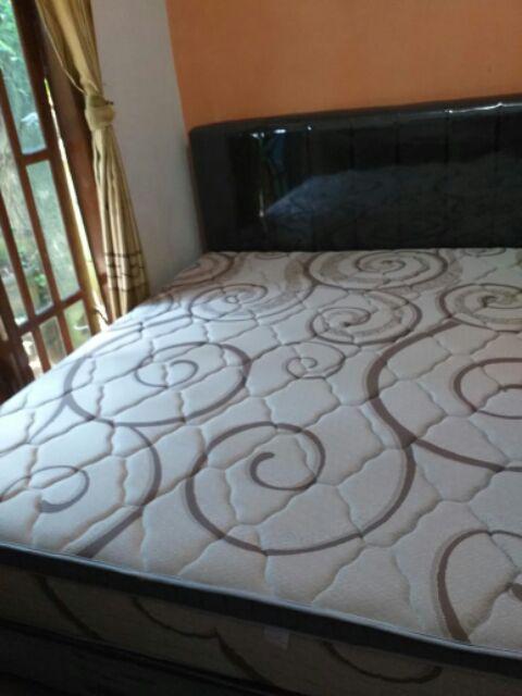 Spring Bed Romance Feelings Plush Top 180 X 200 Hb R Omeo Full Set