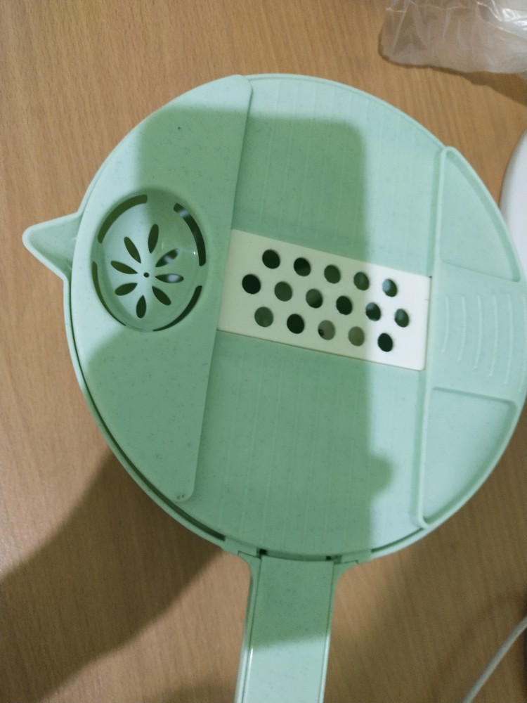 Parutan Serbaguna Alat Potong Kentang  12 In 1 Parutan Multifungsi Alat Pemotong Sayur 12 In 1