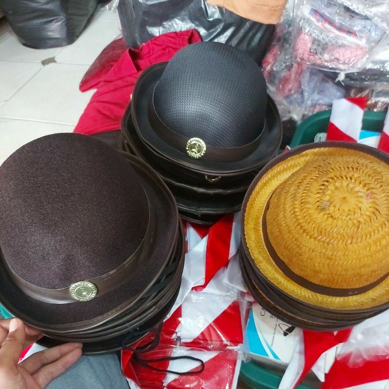 TOPI PRAMUKA CEWEK