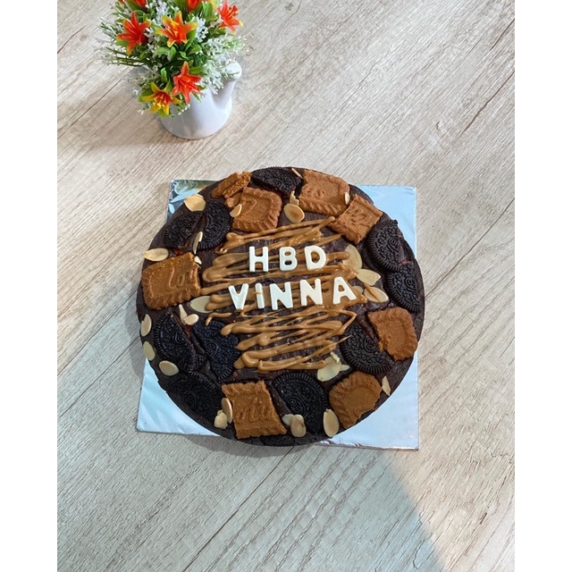 

FudgyBrowniesBulatHBD